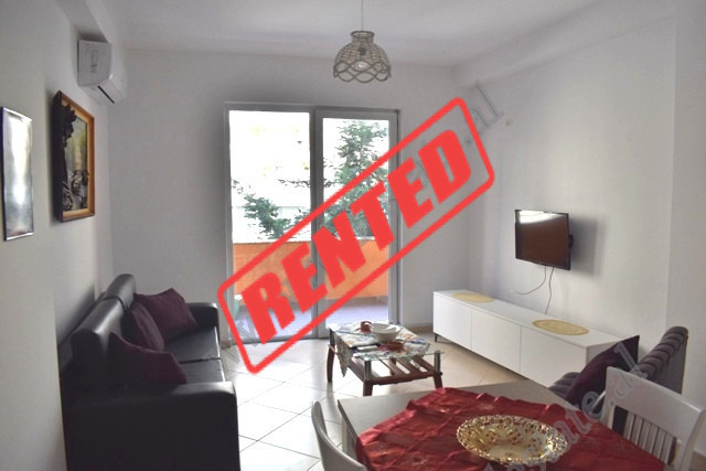 Apartament 1+1 me qira ne zonen e Astirit ne Tirane